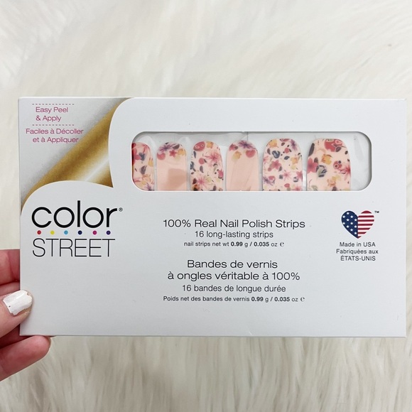 Color Street RETIRED Good Impressions Floral Nail Strips - Picture 3 of 4